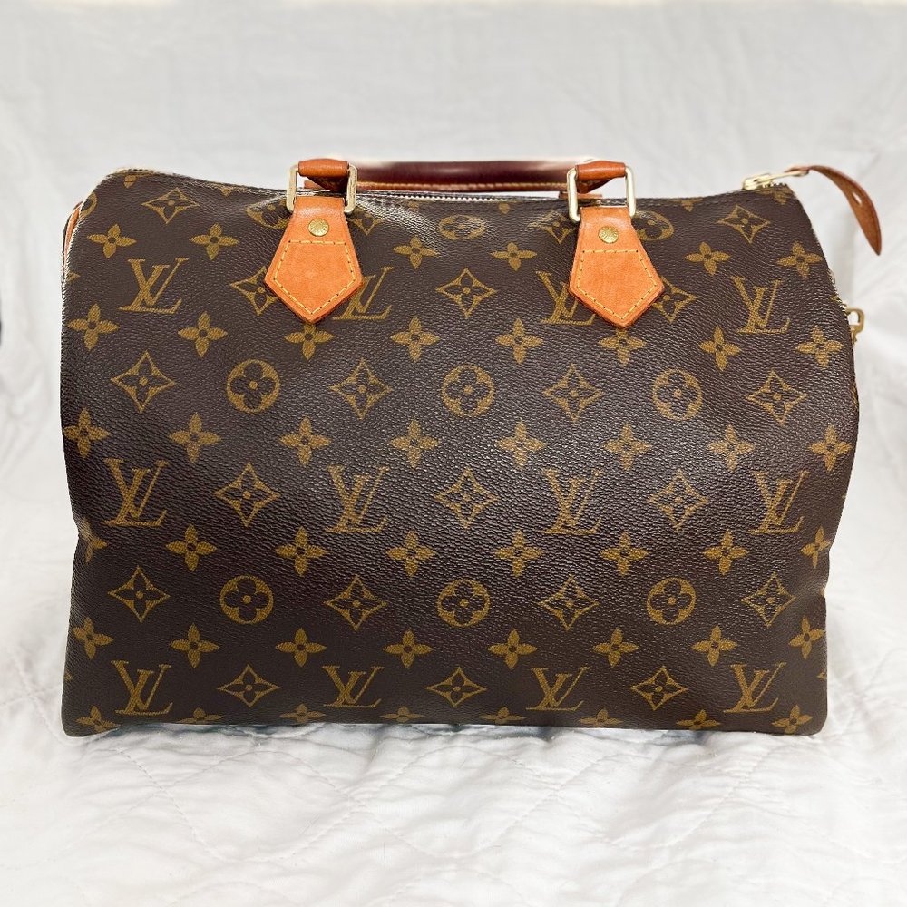 Louis Vuitton Monogram Speedy 30 Handbag